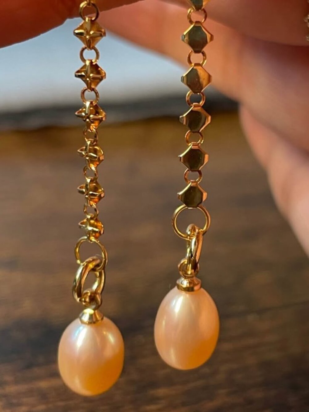 18K with natural pearls earrings from Japan